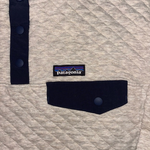 Patagonia® Women's Organic Cotton Quilt Snap-T® Pullover - Picture 5 of 9